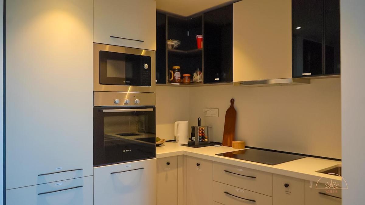 Solea 1 Bedroom Apartment - Central, Comfortable, Cozy, Balcony, Pool, Gym Akra Zewnętrze zdjęcie